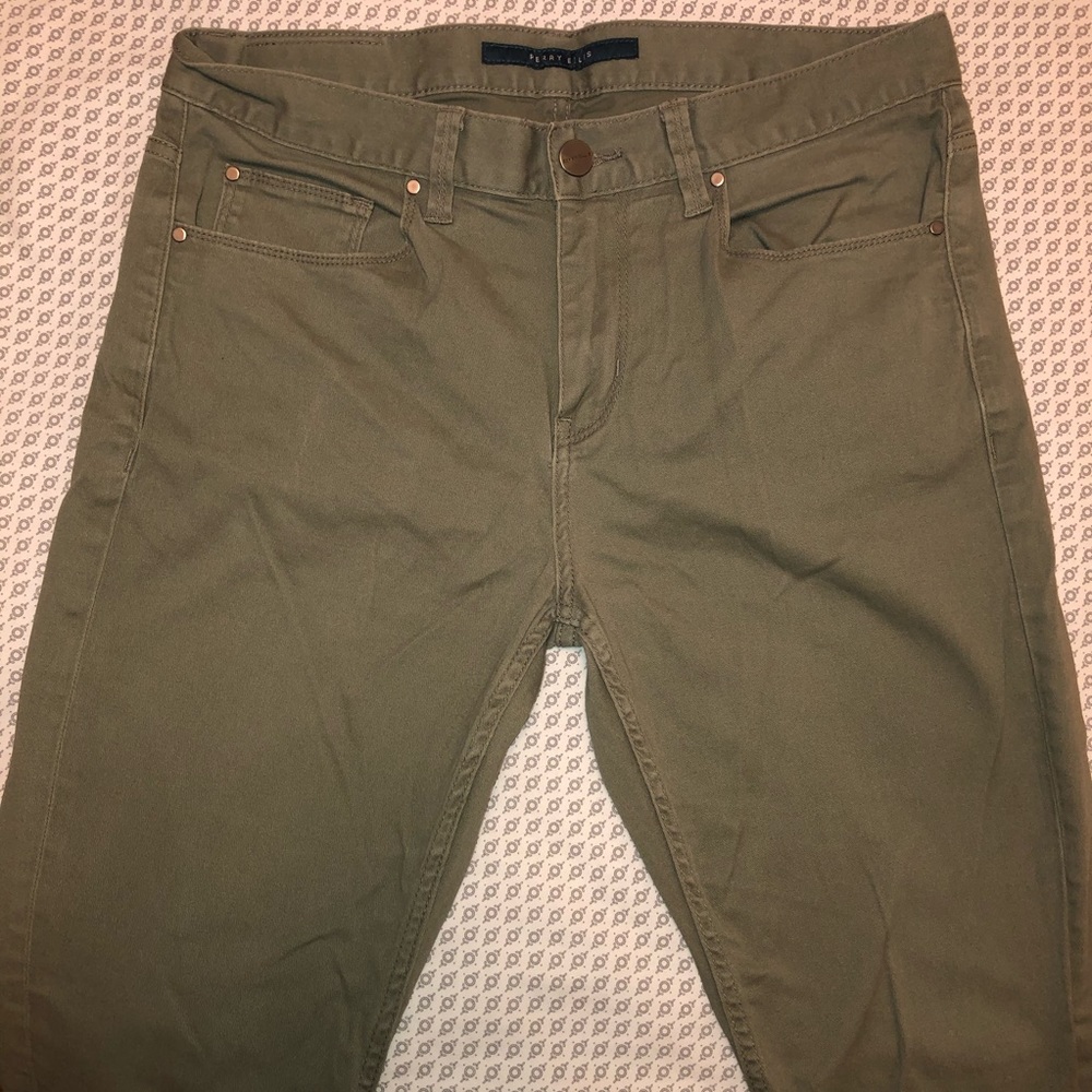 Perry Ellis chinos